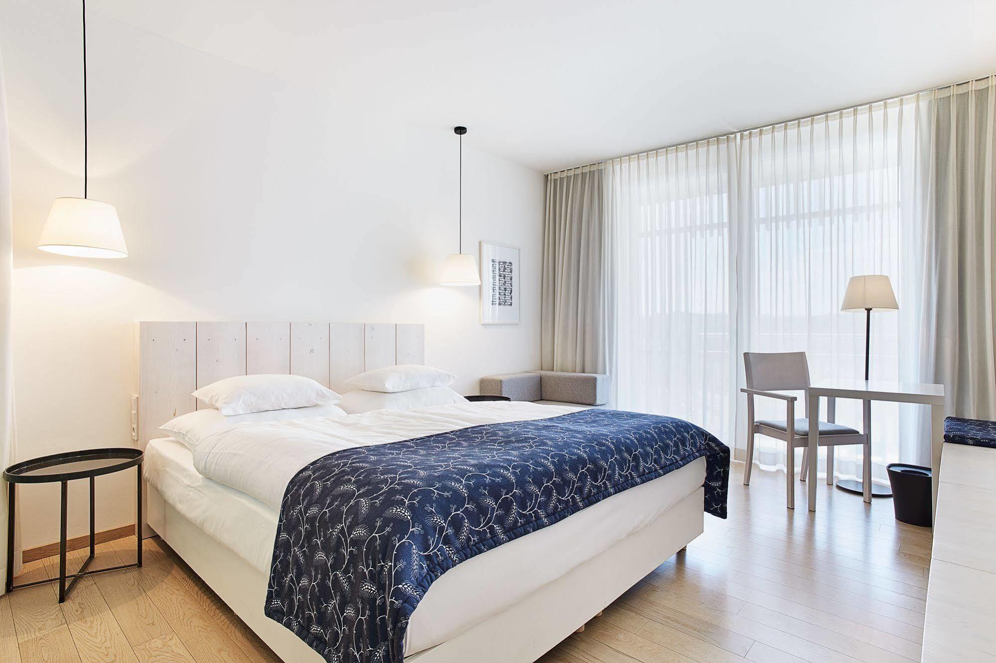 Loisium Wine & Spa Hotel Suedsteiermark Ehrenhausen Exterior photo